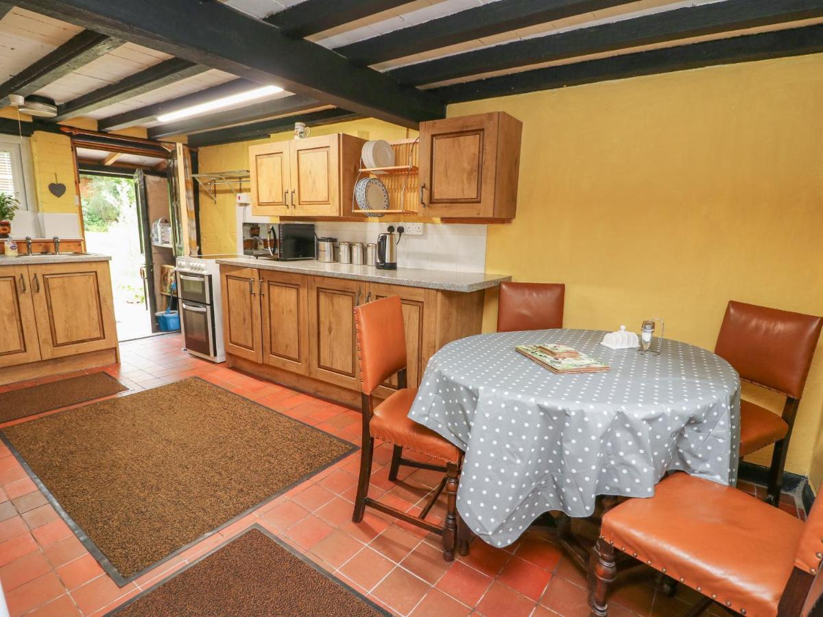 Caerau Farm House Llanidloes Zewnętrze zdjęcie