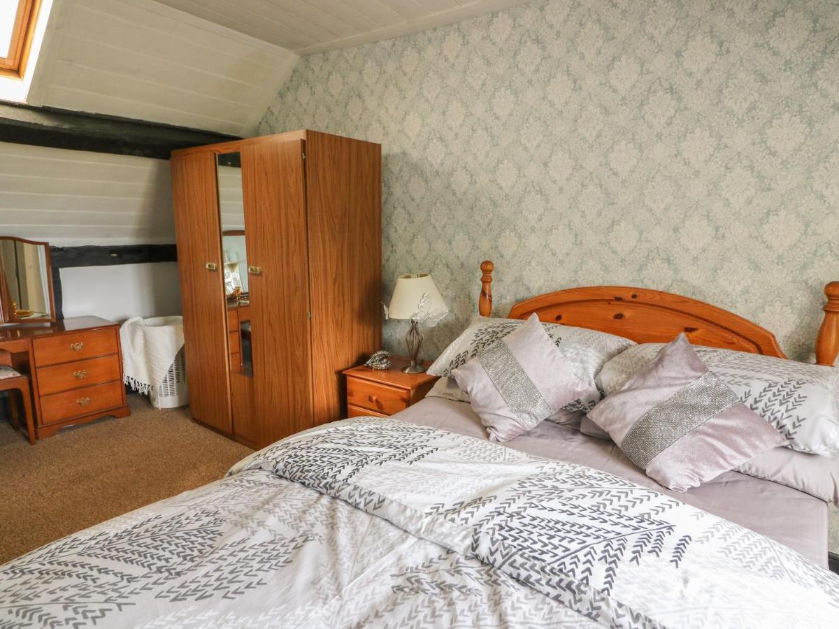 Caerau Farm House Llanidloes Zewnętrze zdjęcie