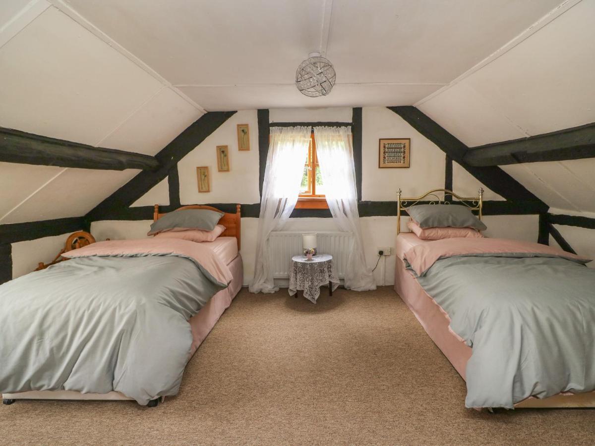 Caerau Farm House Llanidloes Zewnętrze zdjęcie